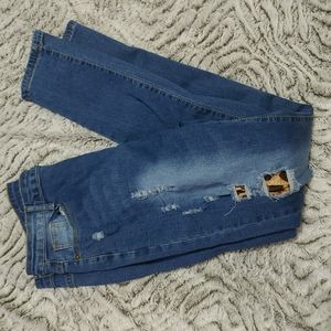 Skinny Distressed Jeans with Leopard Detail sz XL